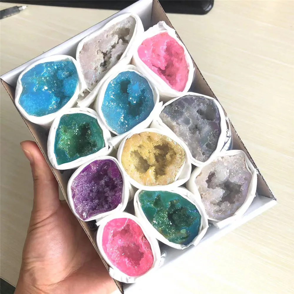 

1boxs Quartz Crystal aura agate geode Mineral Reiki Decoration Specimen Random colourful Healing Stones