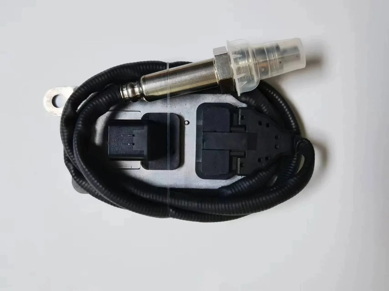 NEW 5WK97304 29650-84340 5WK97303 2965084300 29650-84320 5WK9 7302 Nitrogen Oxide NOx Sensor/Sensor Probe 24V For HYUNDAI Truck