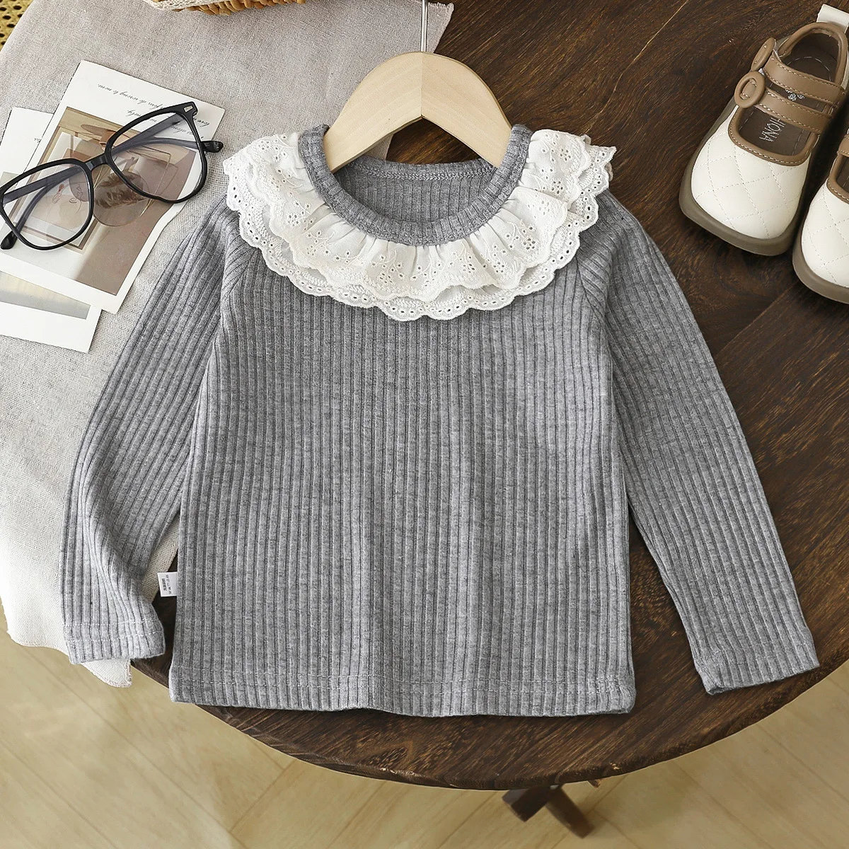 1-6 Jahre Herbst-Mädchenweste im Korea-Stil mit Rüschen und Spitze, O-Ausschnitt, Langarm-Oberteil, Weiche Elastische Taille, Kinderhose – Detail 15