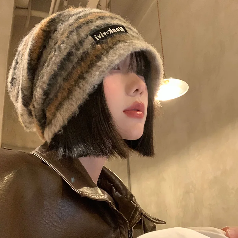 

New Striped Knitted Hat Children's Casual Face Small Warm Versatile Couple Wool Stacking Hat