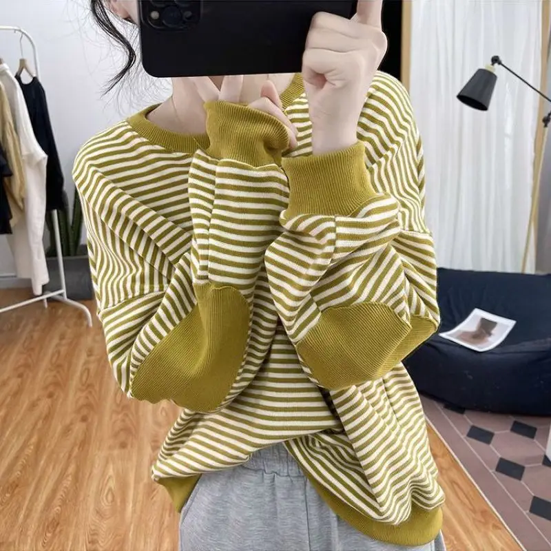 2023 Spring and Autumn Minimalist Casual Loose Fitting Oversized Round Neck Patchwork Striped Patchwork Versatile Women\'s Hoodie