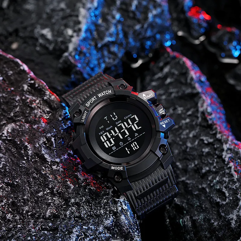 Large dial outdoor sports electronic watch, children's multifunctional alarm clock electronic watch