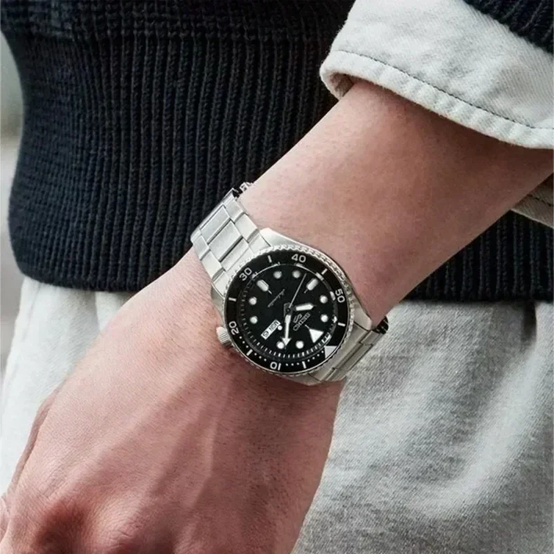 Seiko-男性用スチールブレスレット,回転クォーツ,デジタル,ファッショナブルな腕時計,デジタルシリーズ100% オリジナル,srpd53k1