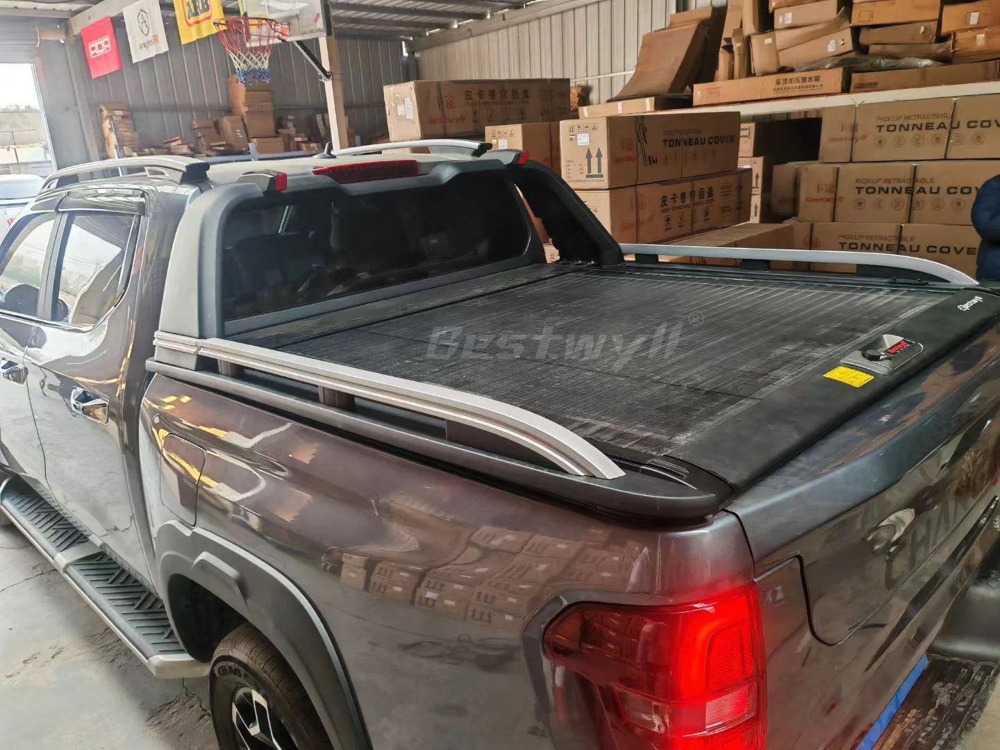 BESTWYLL Aluminum Hard Pickup Roller Shutter Retractable Manual Truck Tonneau Cover for Changan Kaicene K42