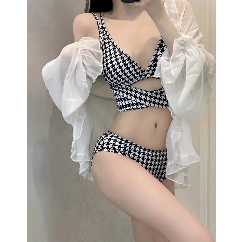 Plaid Swimwear Ladies Korea 2023 New Star Same Swim Bikini Hollow Out Cross Straps Sexy Bikini Swimsuit Women Sexy Bikinis Suit