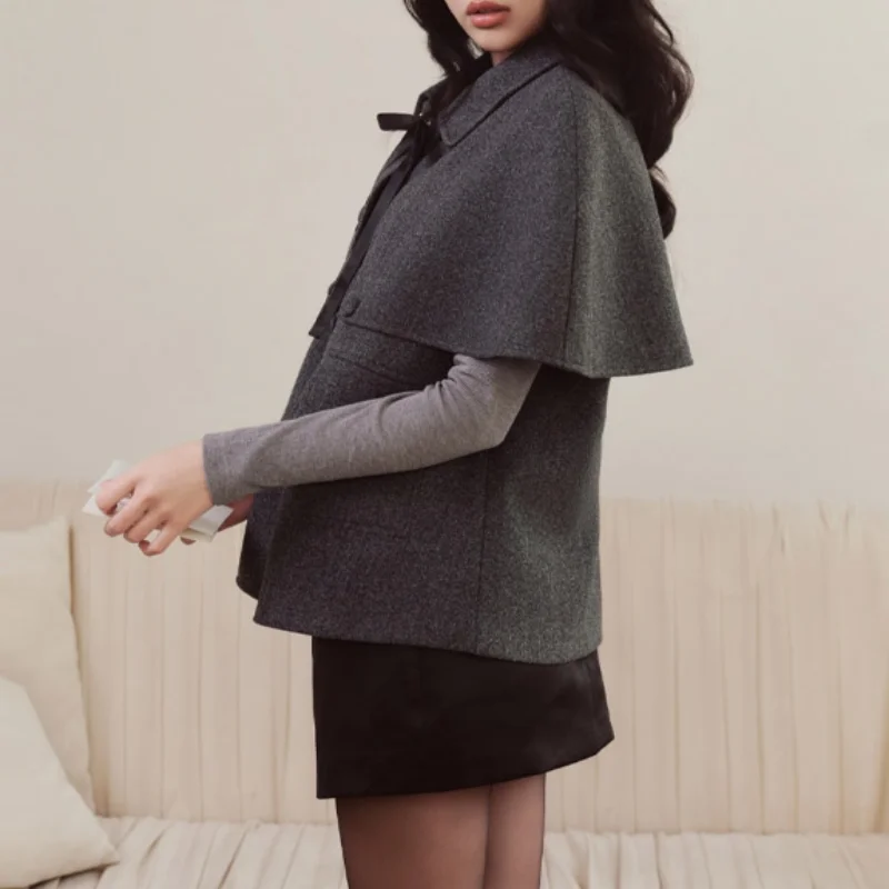 2026 Elegante stile mantello cappotti corti tinta unita risvolto giacca monopetto vintage pendolari streetwear nuovi vestiti da donna alla moda