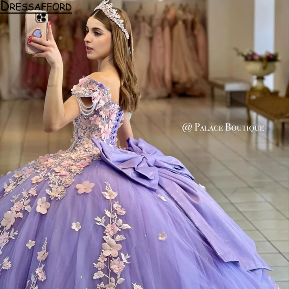 

Lilac Quinceanera Dresses Princess Purple Sweetheart Appliques Lace 3D Flowers Big Bow Ball Gown with Plus Size Sweet 16