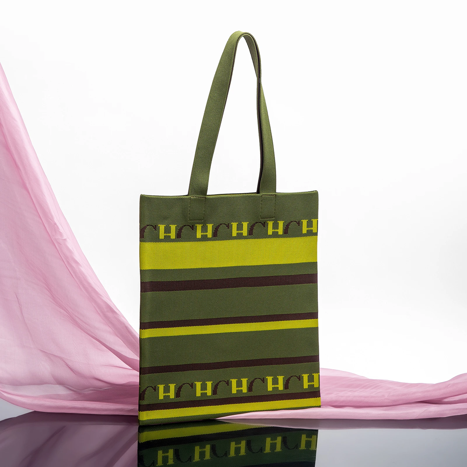 

Модный цветной дизайн, новая женская сумка на плечо, большая вместительная сумка с буквенным принтом, классический стиль, универсальная ретро