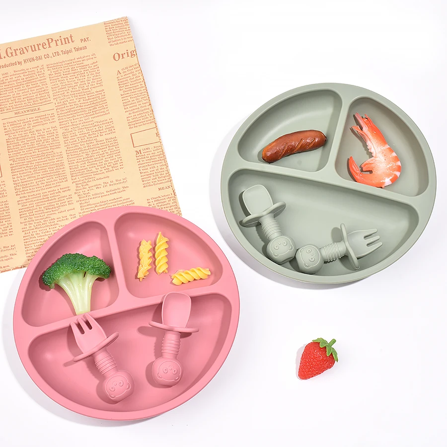 3PCS Children's Tableware Set Baby Eating Food Training Silicone Tableware Set Baby Sucker Feeding Dishes Plate With Spoon Fork