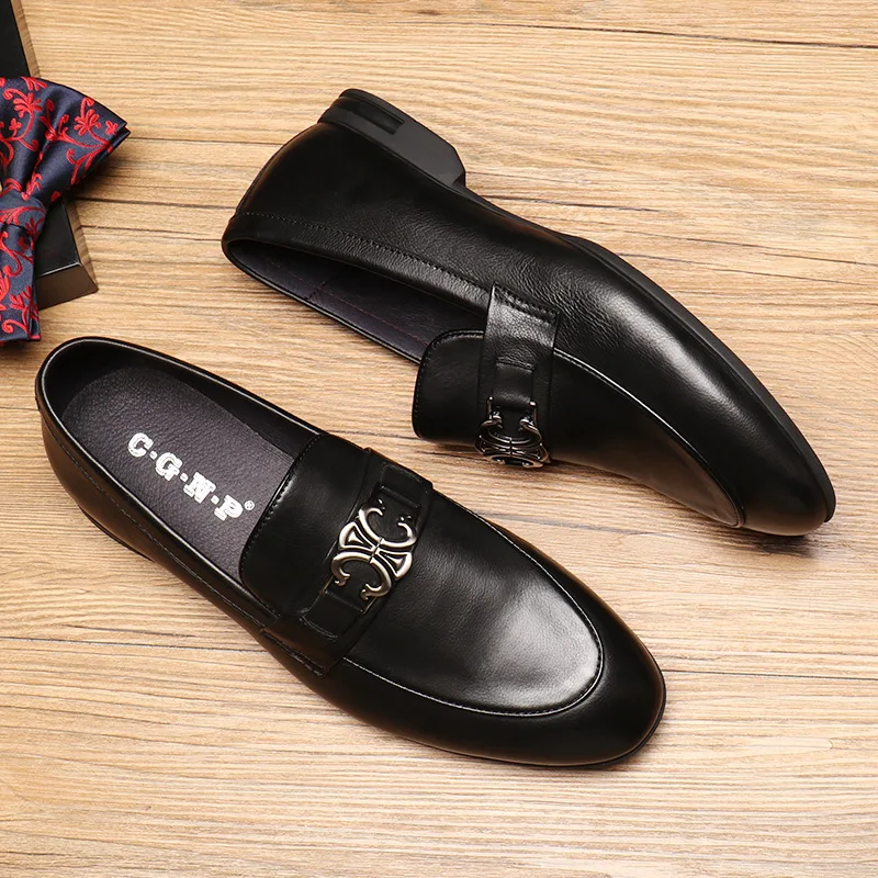 

2024 New Men's Single Shoes with Legs Business Casual Pure Leather Soft Soles Soft Leather Surface To Wear To Work Gift