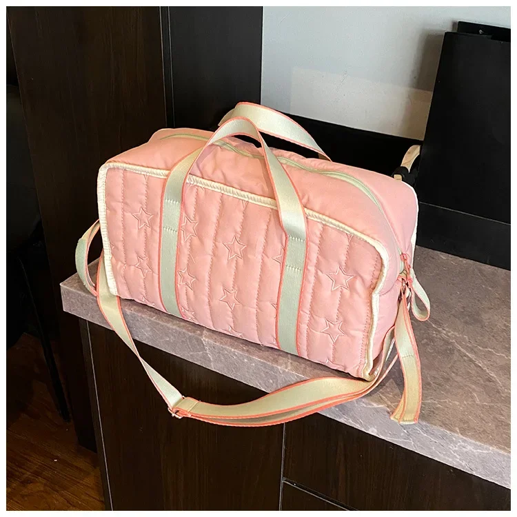 

Large capacity hand held mommy bag cart hanging bag storage bag single shoulder diagonal cross bag