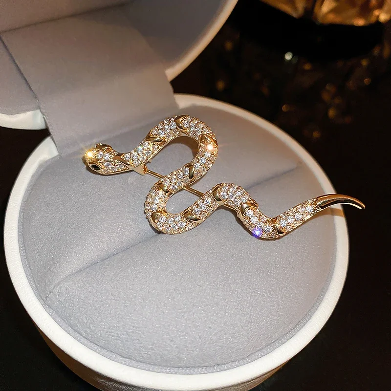 Shiny Full of Rhinestone Snake Brooches for Women Unisex Animal Pins Available Casual Party Accessories Gifts