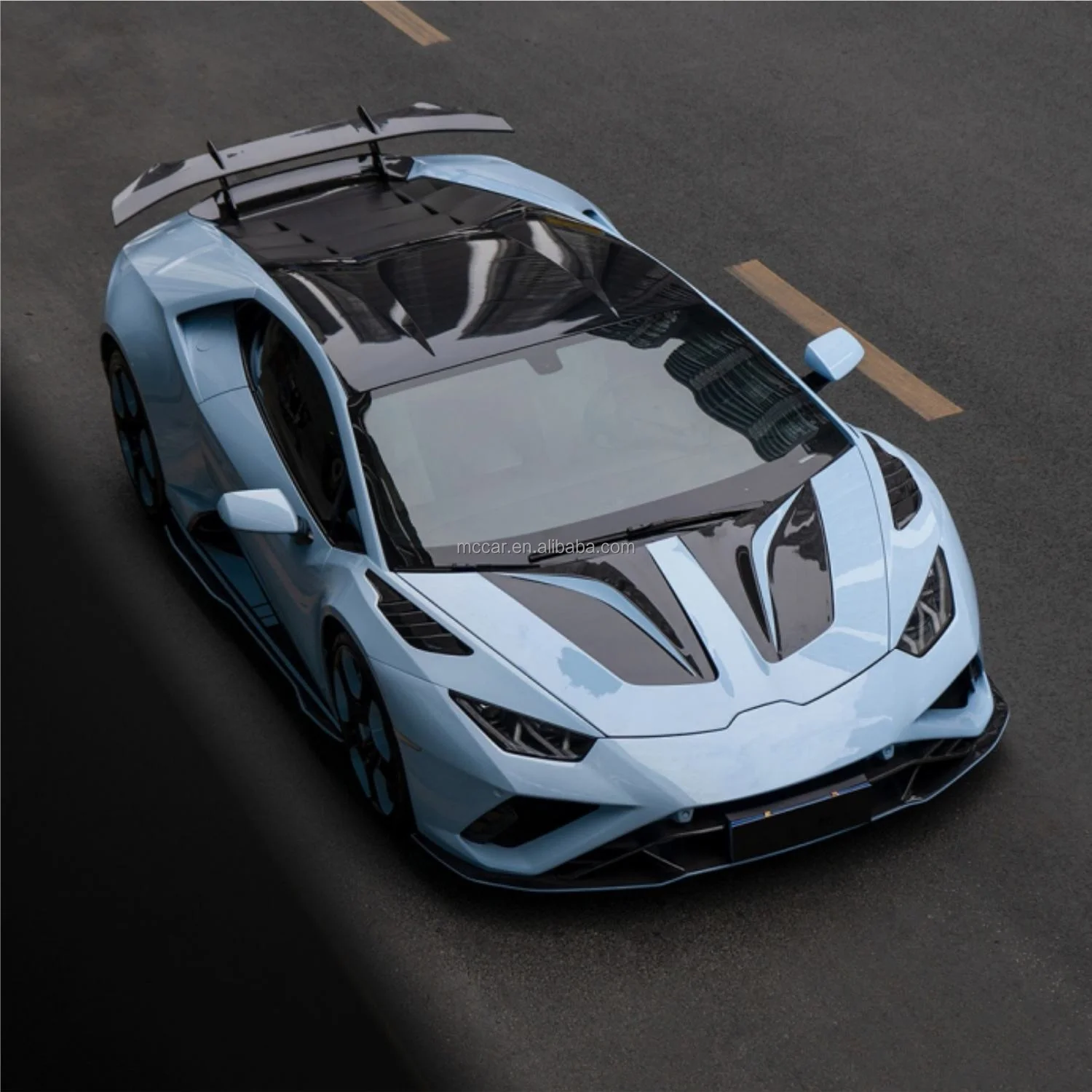 Maßgeschneiderte Auto-Frontstoßstange aus trockenem Carbon für Lamborghini Huracan EVO RWD Style 2020+ Stoßstangen-Frontlippe