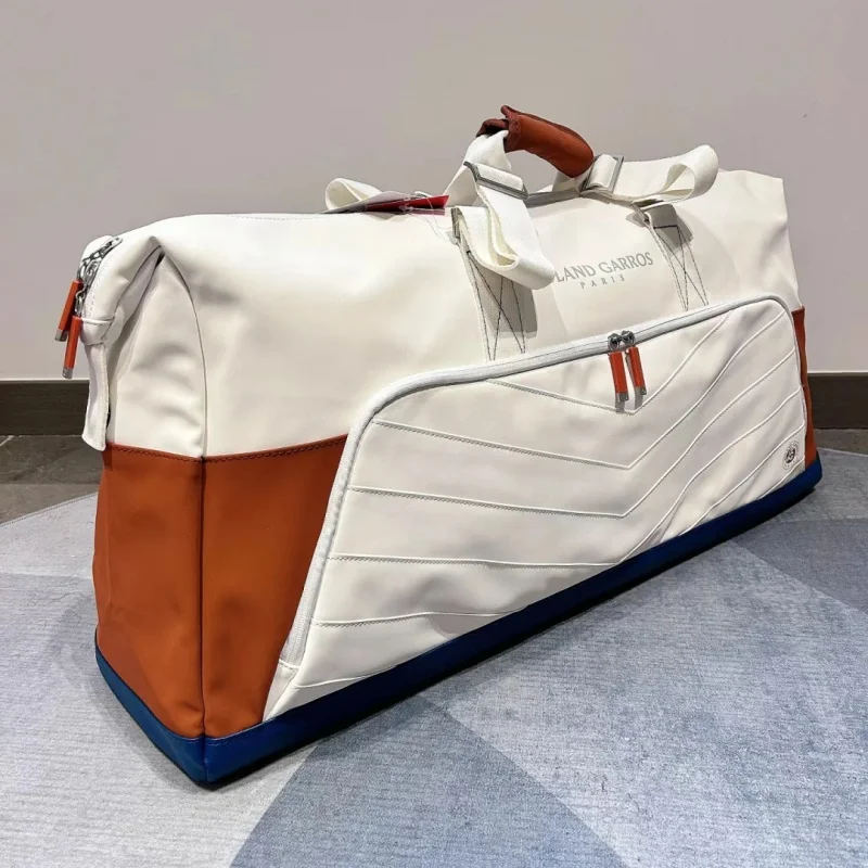 Сумка для теннисных ракеток Wilson Super Tour Большая вместительная теннисная спортивная сумка вмещает 5 теннисных ракеток с независимым внутренним карманом