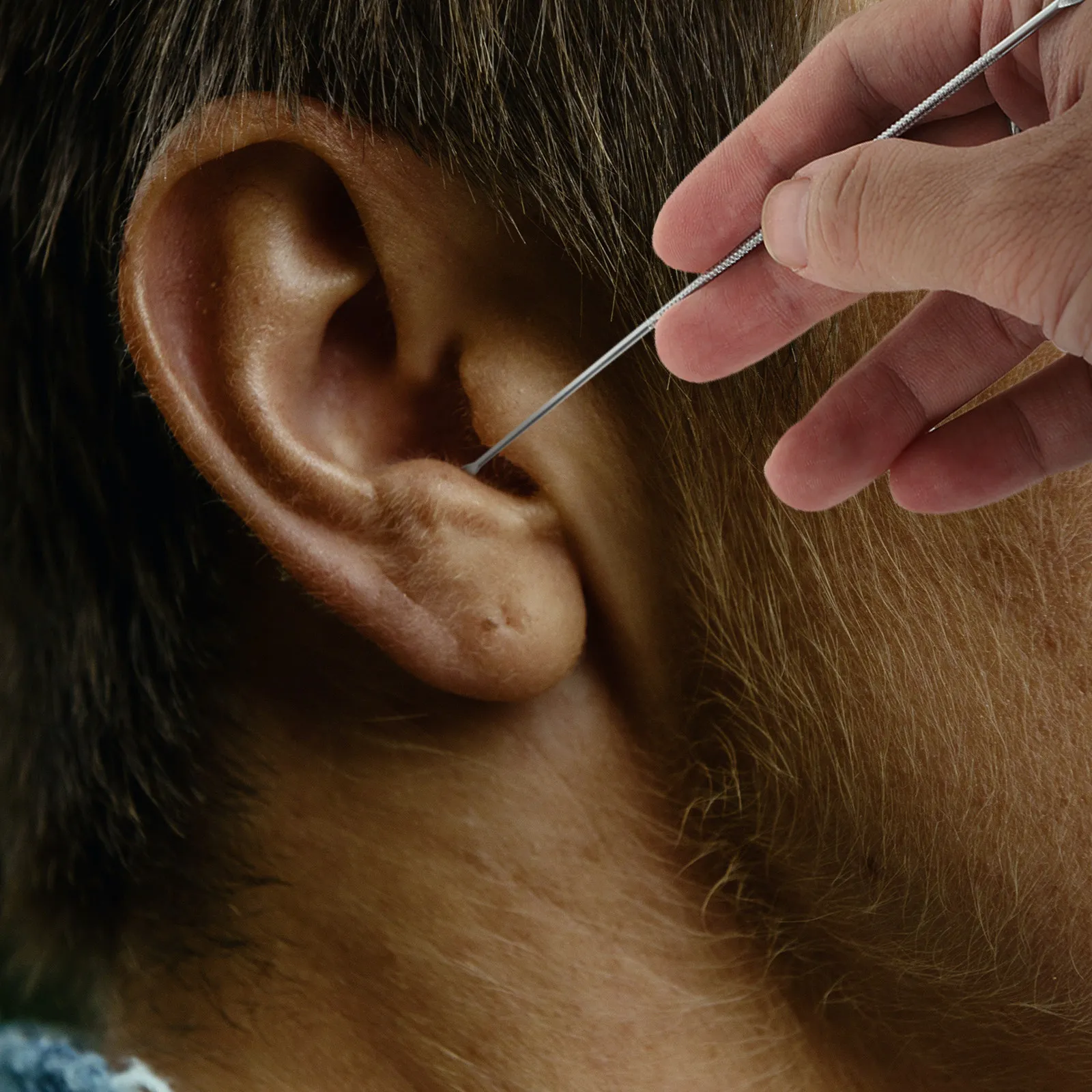 

1Set Earwax Removal Tools Kit High Quality Stainless Steel PU Ear Picks Effective Build Up Cleaning Earwax Cleaning