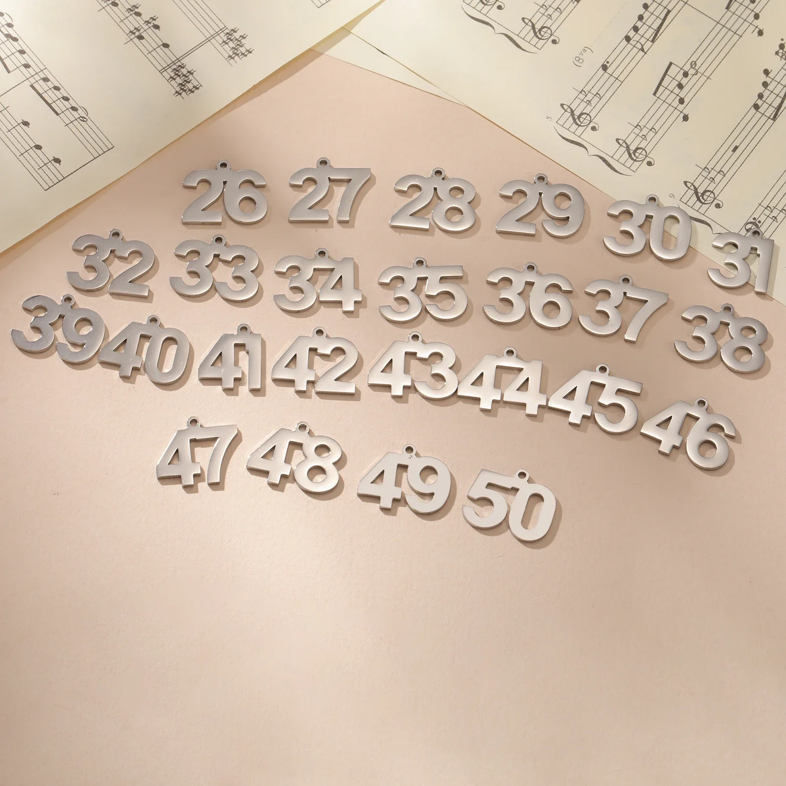 5pcs/lot 26-50 Number Pendant Stainless Steel Birthday Numbers Charms for DIY Bracelet Necklace Earring Jewelry Making Wholesale