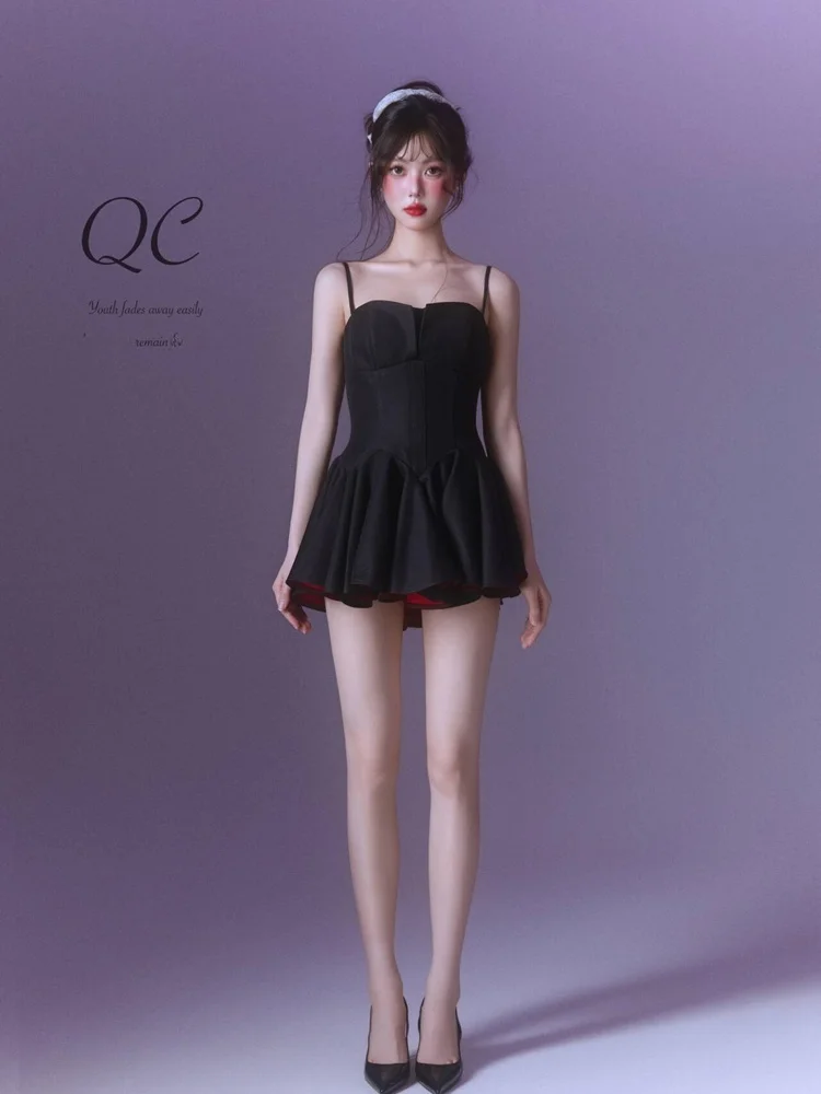 

2026 New Style Korean Magazine Art Photo Personality Hot Girl Cool Girl Photography Studio Clothing Female Group Fashion