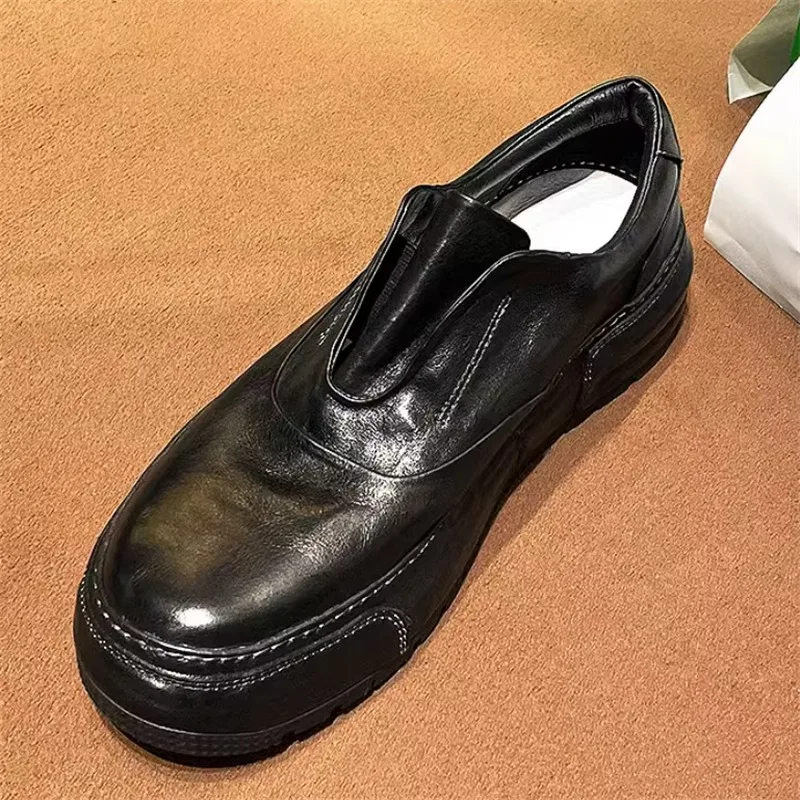 New Washed Genuine Leather Casual Shoes Mens Vintage Slip on Loafers Black Sport Shoes Youth Breathable Sneakers Sewing Flats