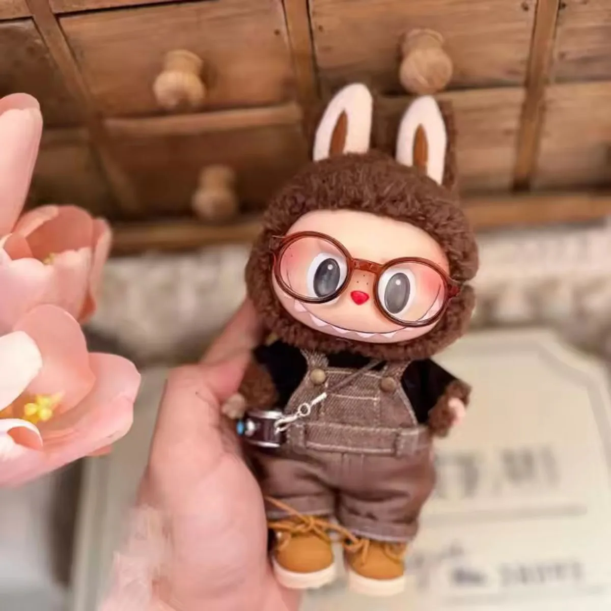 Милая плюшевая кукольная одежда для одежды Labubu, однотонный комбинезон ярких цветов, брюки, аксессуары для кукол