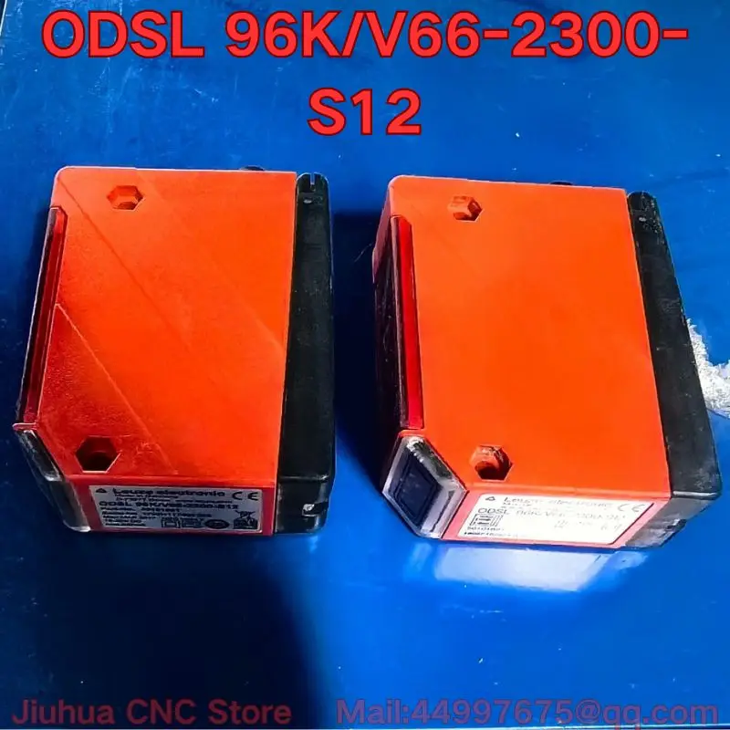 اختبار وظيفة مستشعر المدى بالليزر ODSL 96K/V66-2300-S12 مستعمل عادي