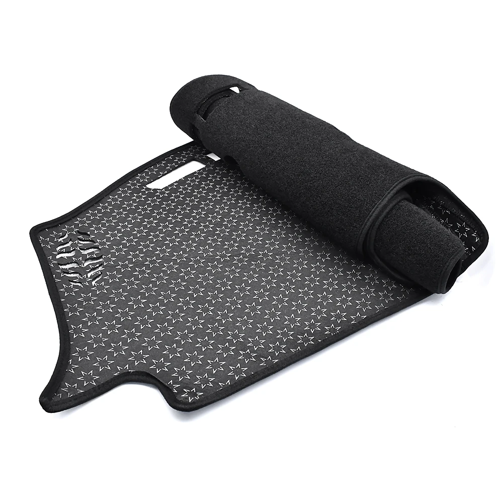 

For Dodge Ram 1500 2500 3500 2019 2020-2023 2024 Car Dashboard Cover Mat Pad Anti-UV Dash Sunshield Protect Carpet Accessories