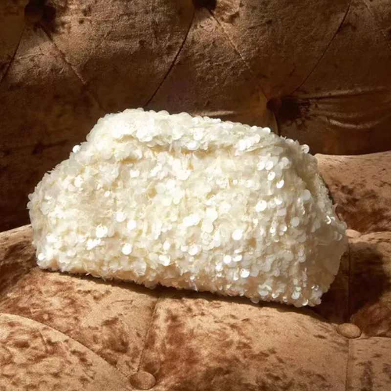 

Luxury Fish Scale Sequin Bead Cloud Dumpling Bag Fashionable and Versatile Clutch Bag Crossbody Bag