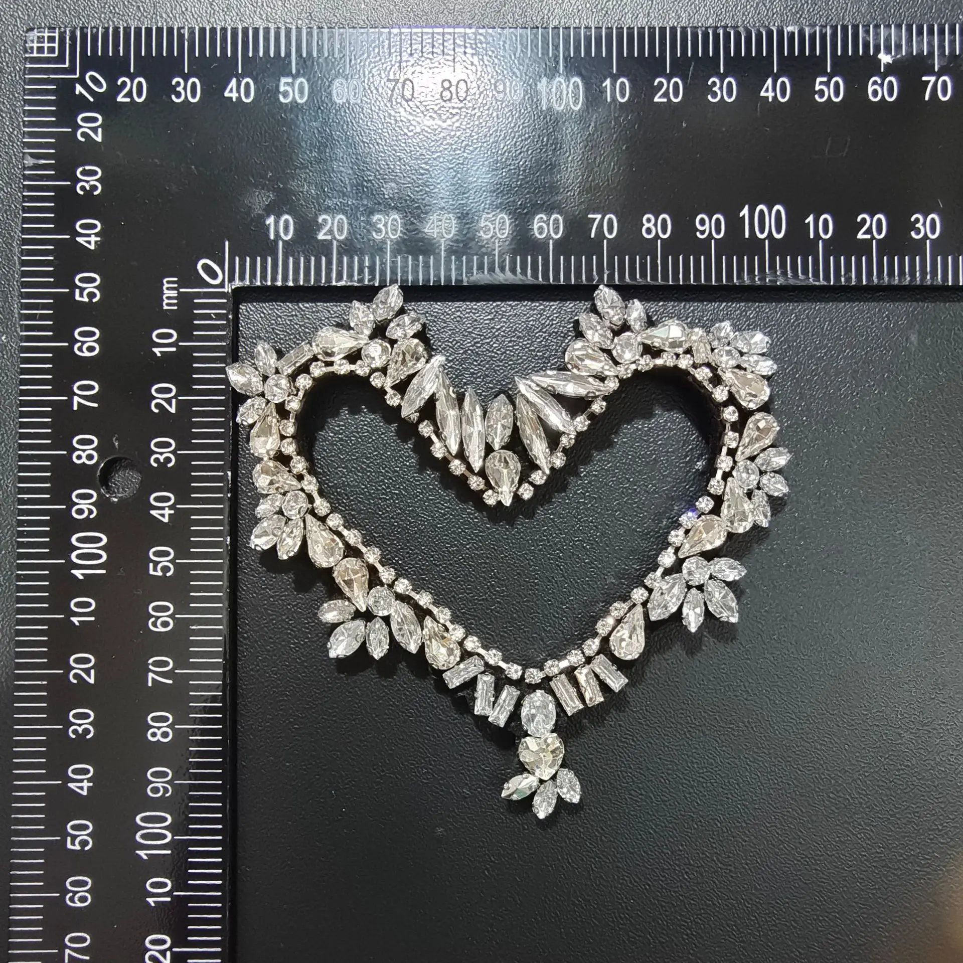 Fashion Cross Heart Shape Star Foot Rhinestone Beaded Patches for Clothes Sew on Parch Badge Applique Embroidered Parches