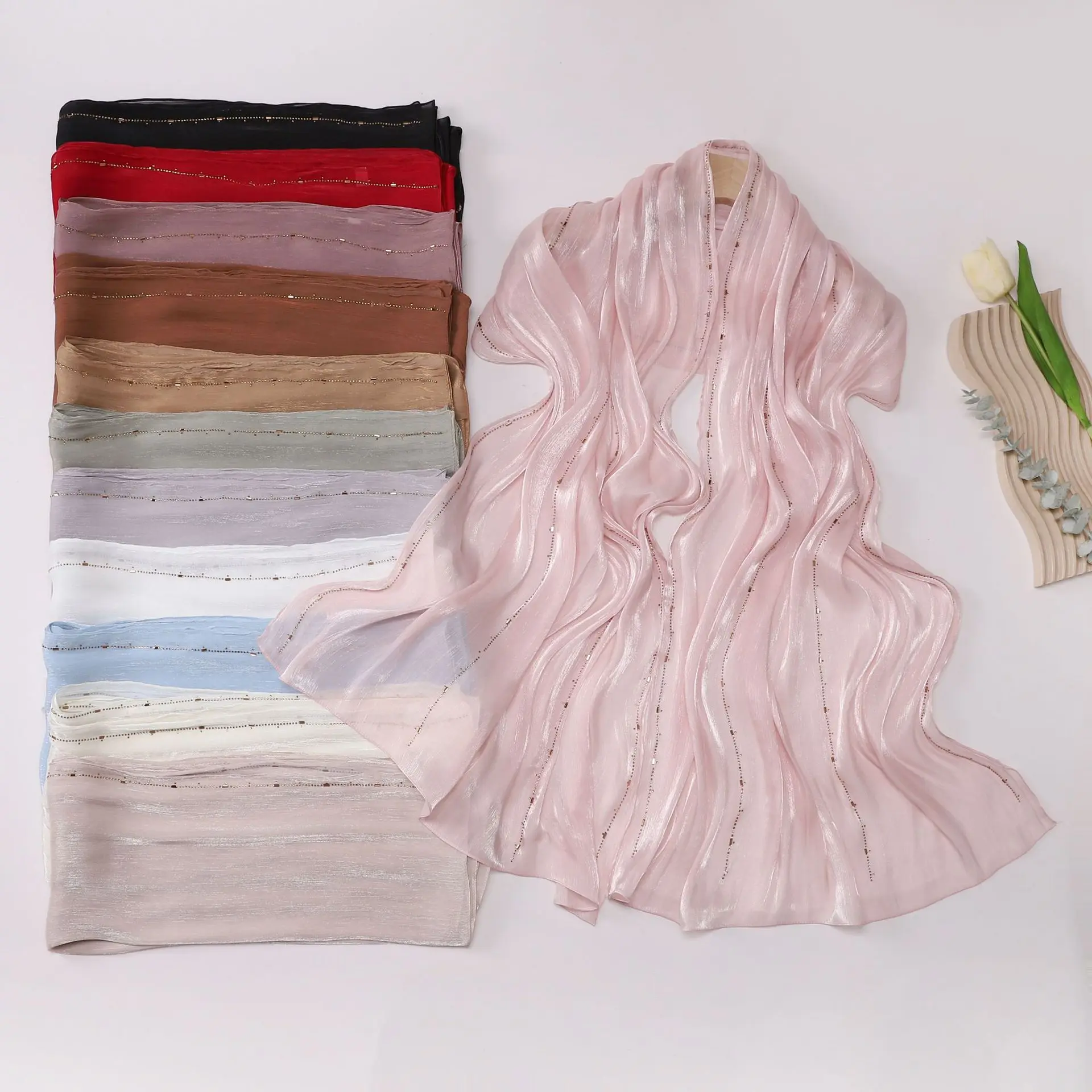 

New Muslim Long Scarf Diamonds Satin Shawl Wrap Women Crepe Scarves Headscarf Bandanas Headband Bufanda Foulard Turbante Mujer