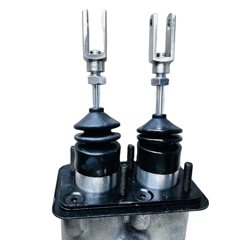 73671156 and 220 Spare Parts Brake Cylinder-8226 Backhoe Loader