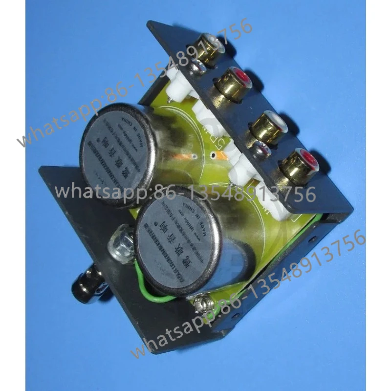 

Широкополосный звуковой повышающий трансформатор с виниловой головкой MC 20x/30x подходит для всего 100 Ом.