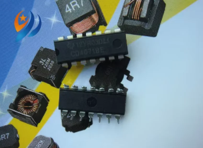 

100 шт. CD4001BE DIP НОВЫЙ НА СКЛАДЕ