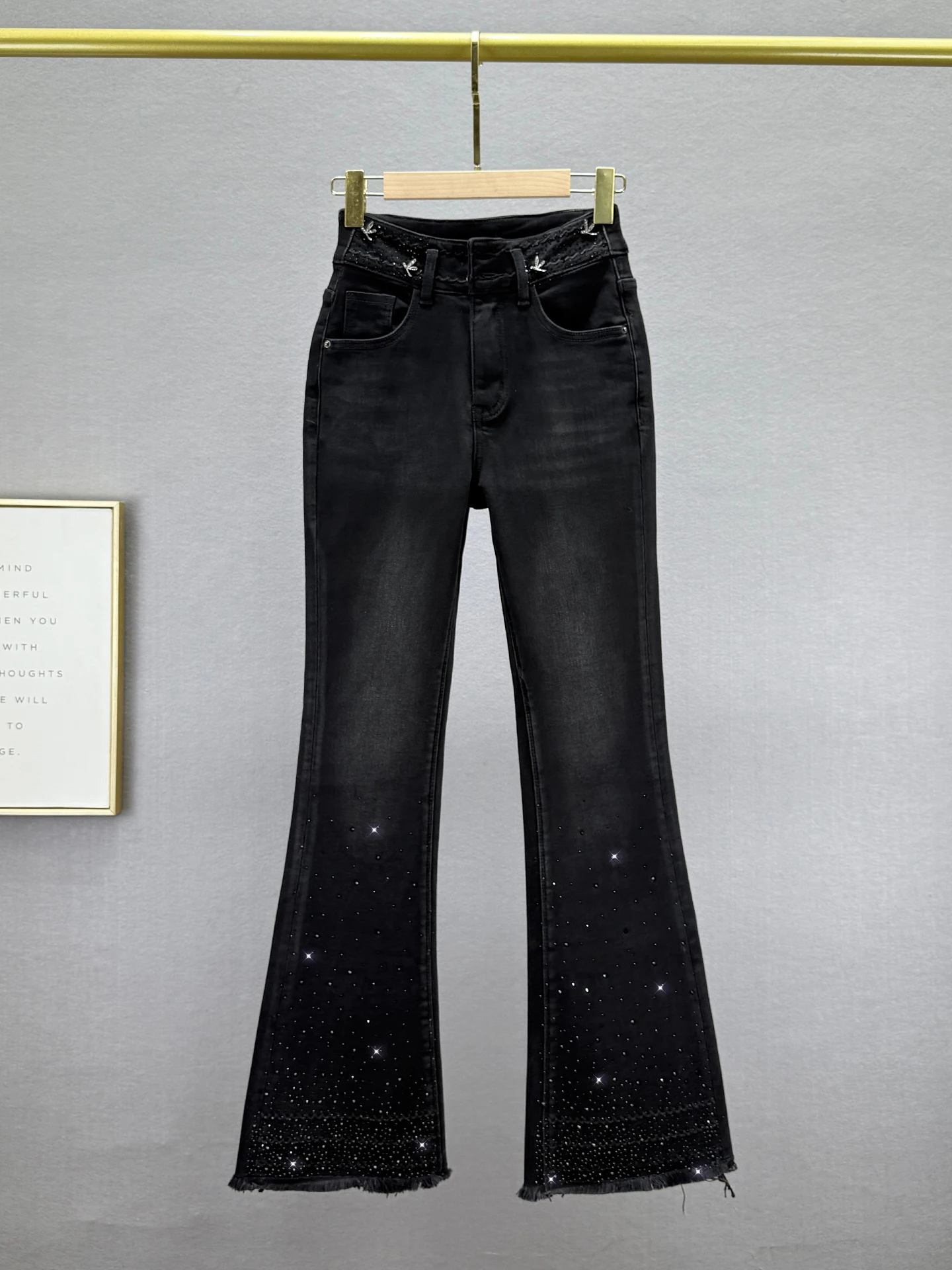 

Женские джинсы с высокой талией, облегающие, с микро-клешем, на флисовой подкладке, с бриллиантовыми стразами, из европейского хлопкового стрейч-денима, новинка зимы