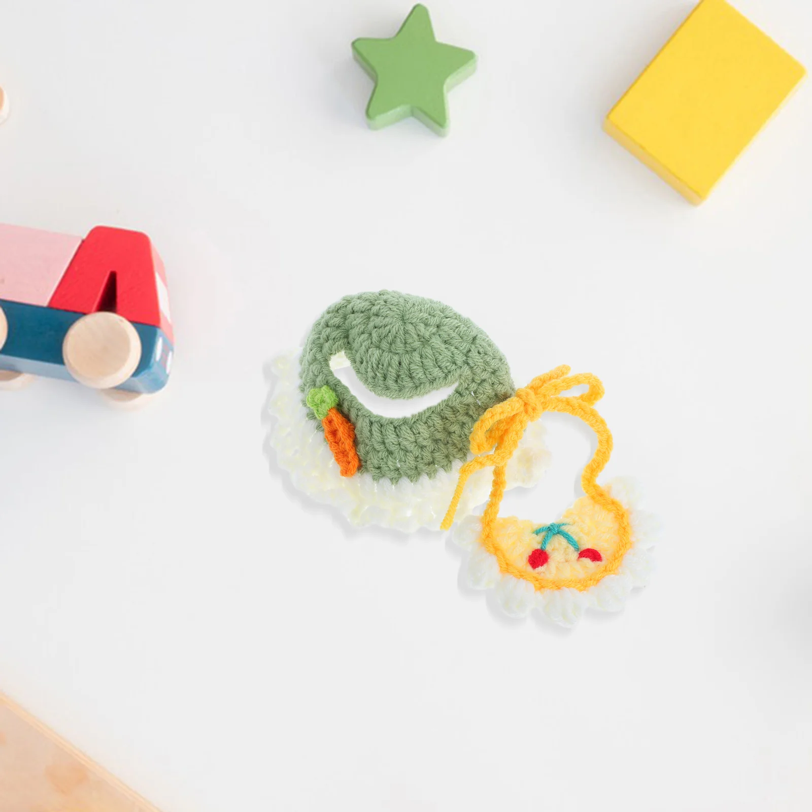 1 ensemble de couvre-chef en peluche, bavoir: coton doux fabriqué pour Costume de Cosplay, accessoire Photo de fête de Festival, Mini coiffure, casquette tissée