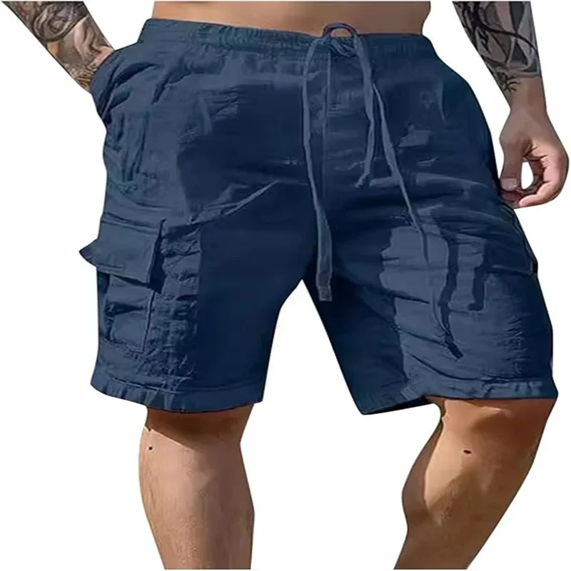 Men's loose outdoor breathable shorts made of cotton and linen with drawstrings and multiple pockets in workwear style.