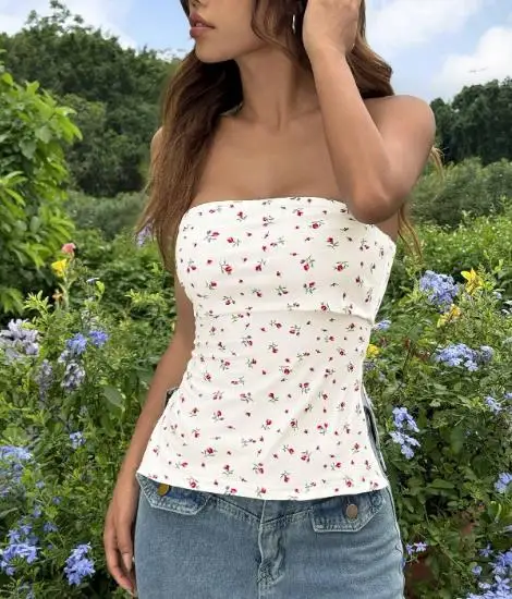 

2026 Spring/summer New Women's Wear Reduced Age Sweet Style T-Shirt Short Style Floral Matchmaker Top To Show Off Body Shape