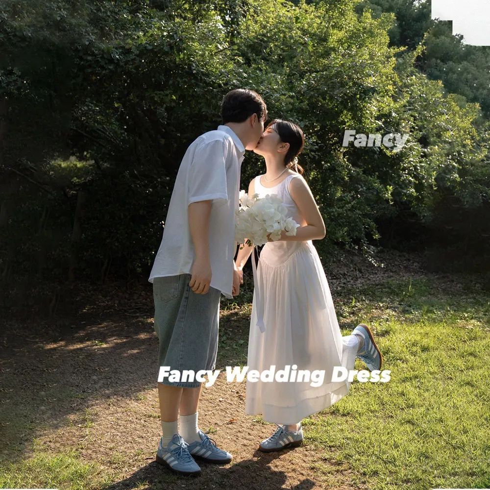 

Fancy Simple O Neck Wedding Dress Korea Photo Shoot A Line Taffeta Bridal Gown Back Corset Customized