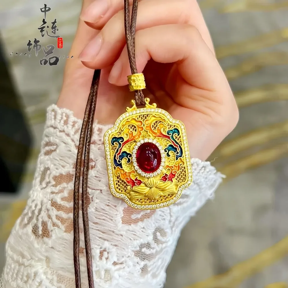 Enameled blue Princess square pendant palace retro style square 9999gold