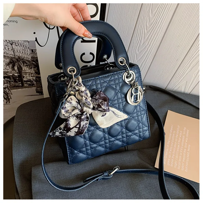 

​​Effortless Versatile Female Bag Handbag Mini Clutch Bag Hassle-Free Adaptability For Spontaneity​​