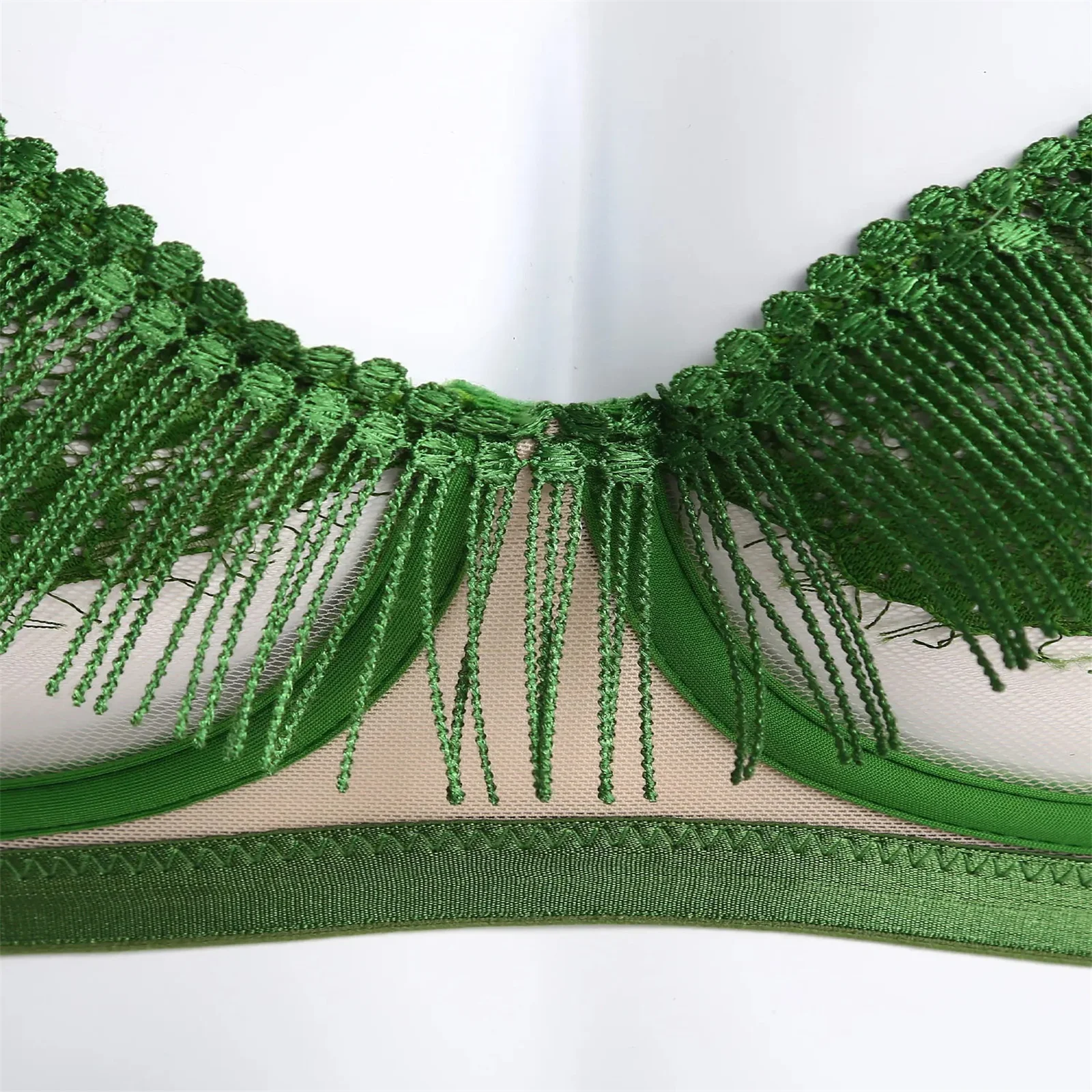 

Women Sexy Mesh Bra 3/4 Cups Lace Fringe Underwear Soft Cup Underwired Unlined Pad-free Bra Ultra Thin Summer Breathable Bra