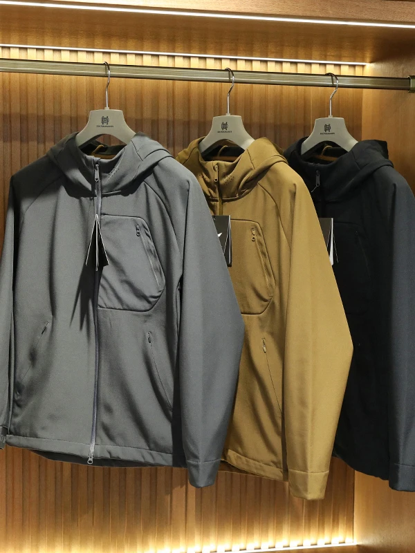 

Весенне-осенне-зимняя новая модная уличная флисовая куртка с капюшоном, мужская куртка из мягкой оболочки