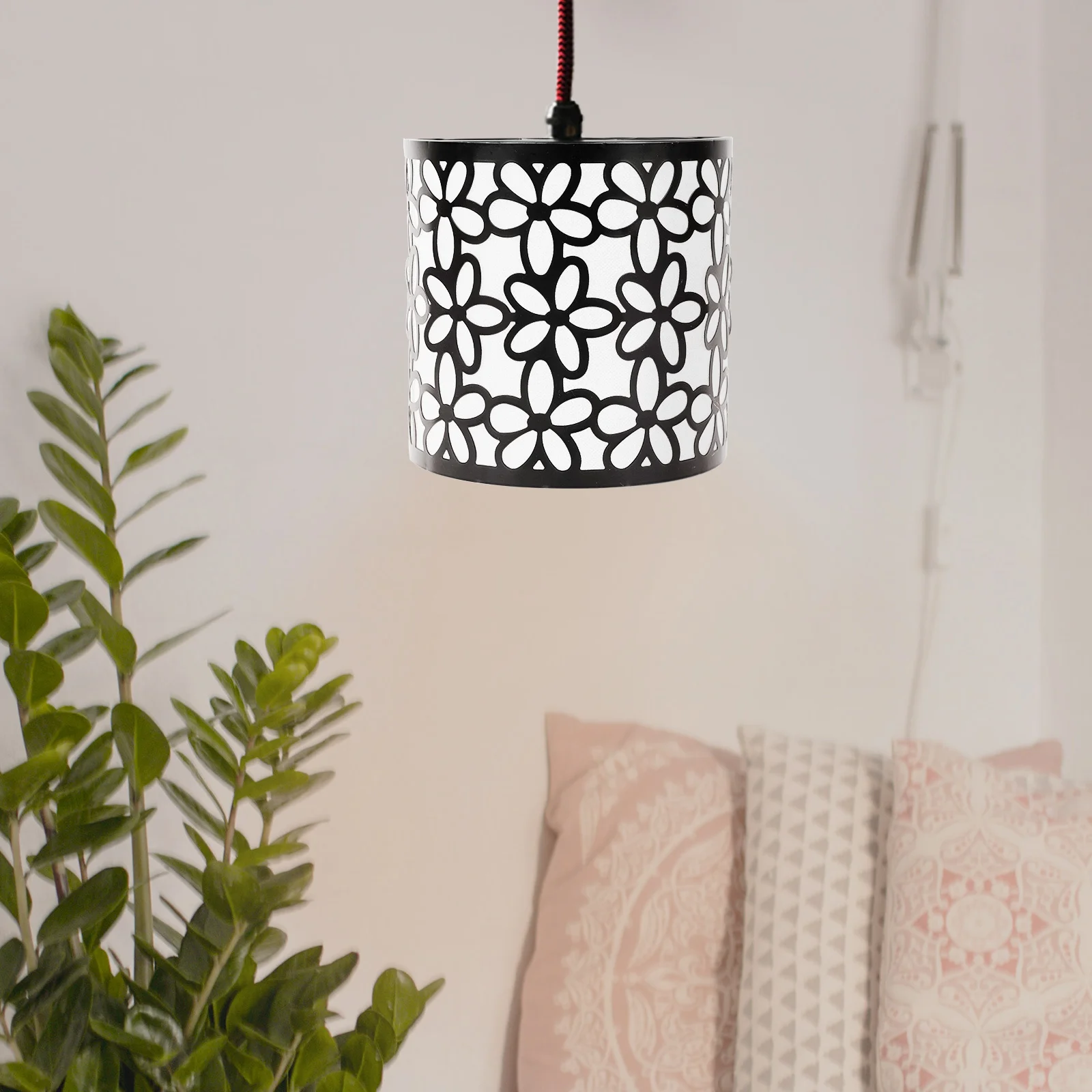 Ferro floral oco abajur design estável quarto candeeiro de mesa capa decorativa oco acessório luz oco abajur redondo