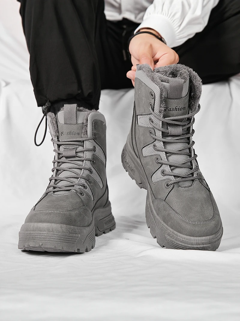 

Men's Winter High-Cut Fleece Lined Snow Boots Outdoor Cold Resistant Leather And Fur Integrated Warm Casual Style Boots