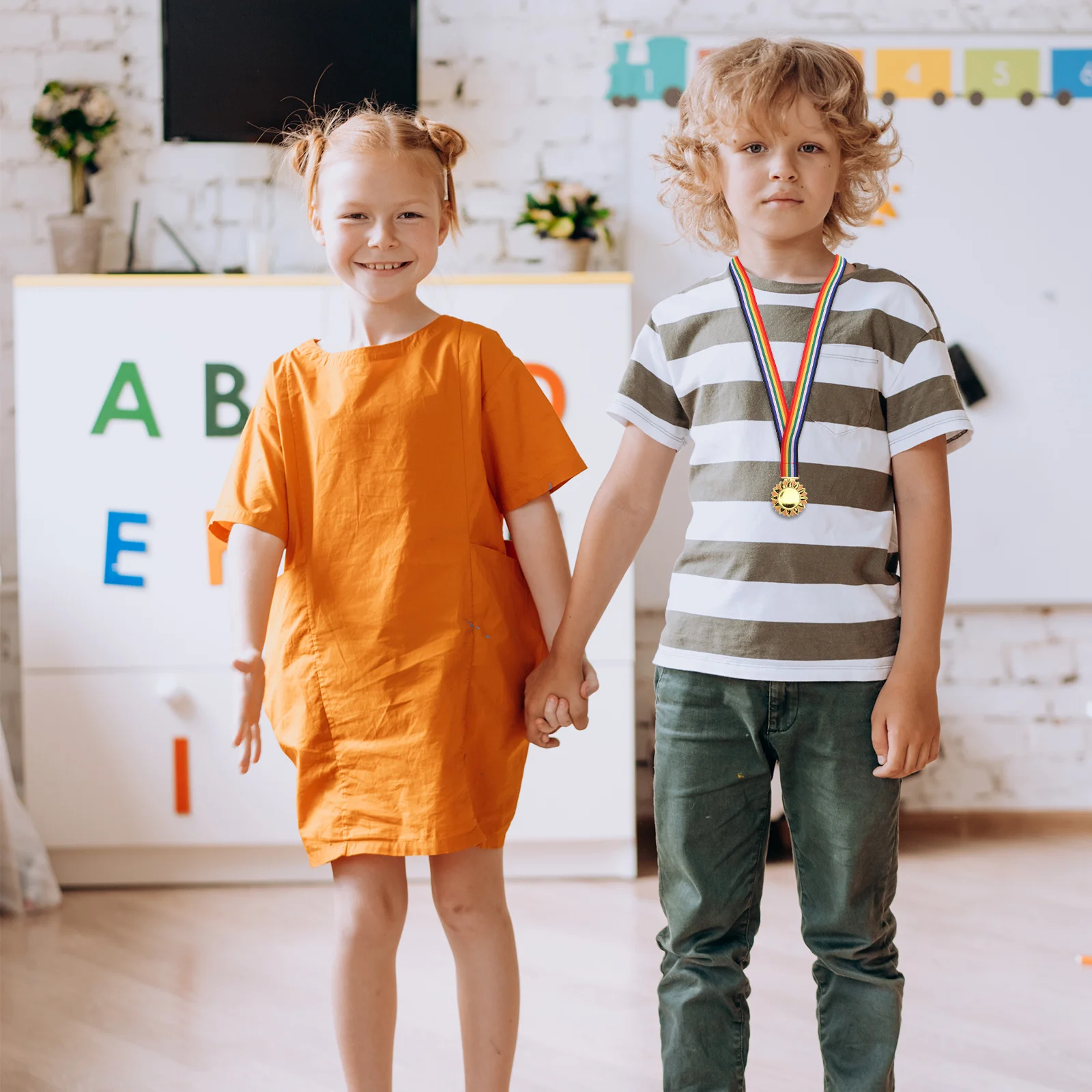 

Children Medal Lightweight Reward Medals For Kids Dance Sports Day Competition Classroom Award Preschool Activities