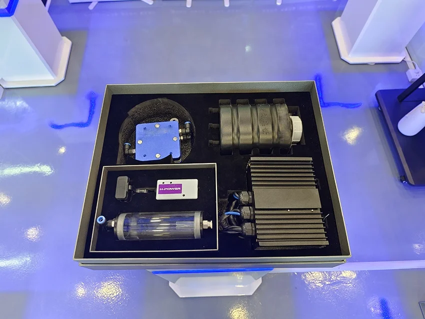 SENZA Waterstofgeneratorset voor auto-auto met 16-pins interface Waterstofbrandstofcel auto