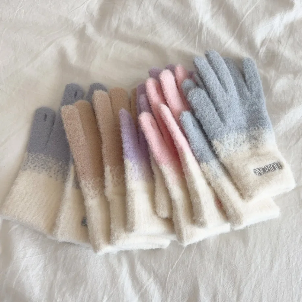 سميكة قفازات محبوكة مرونة عالية ندفة الثلج التدرج اللون الشتاء القفازات شاشة تعمل باللمس الدفء خمسة أصابع قفازات النساء