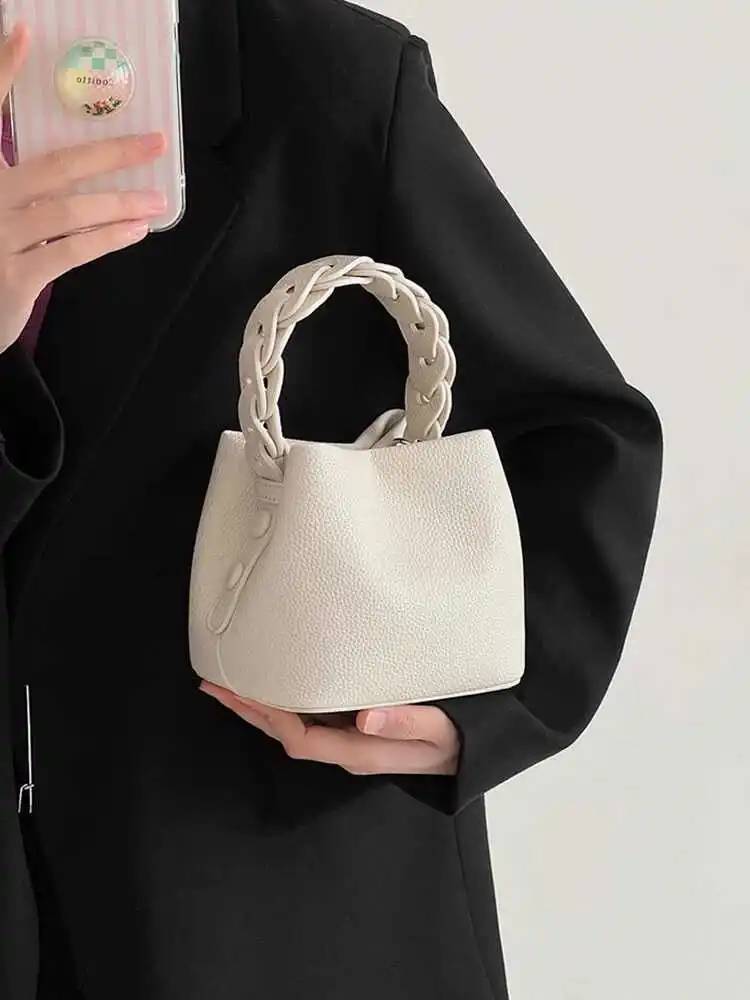 

Мягкая кожаная сумка-ведро Hanrted, модная плетеная женская сумка через плечо, маленькая сумка, новинка 2025, повседневный стиль