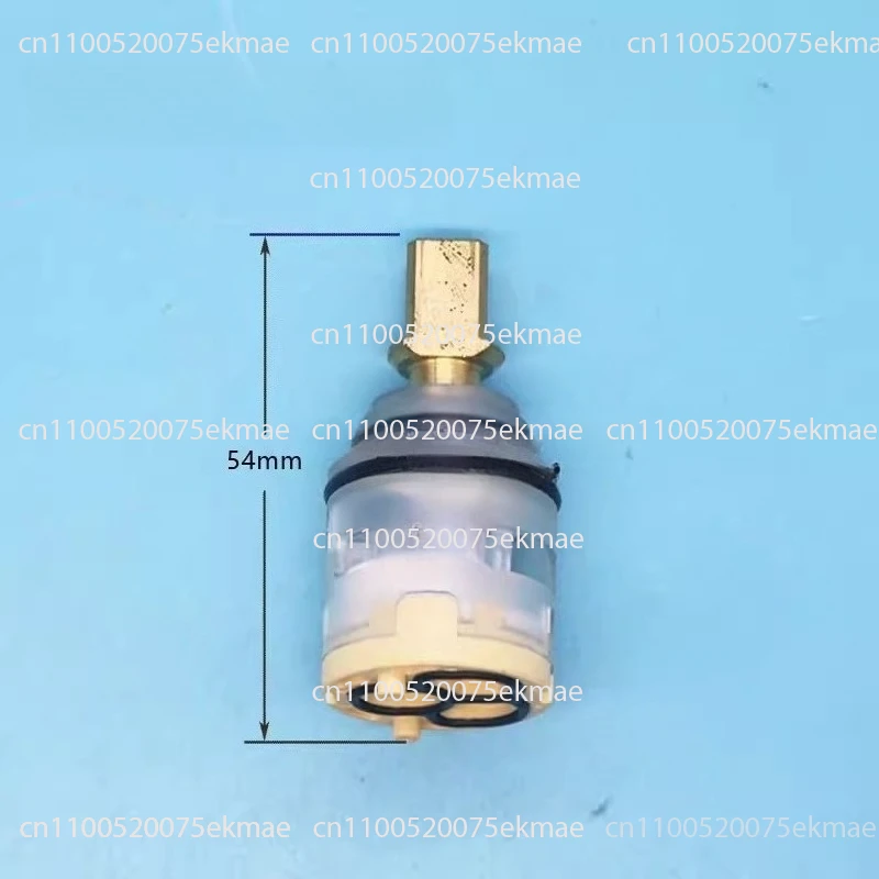 

GL12TD Кран для смешивания горячей и холодной воды Керамический сердечник клапана Плоская ножка Диаметр 25 мм