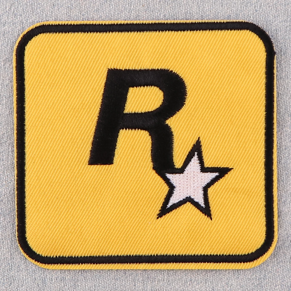 AD2800 R Star Embroidered Patches for Clothing Patches DIY Iron on Patches Video Games Patch Sew Applique Sticker