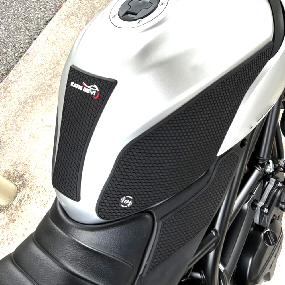 

Motorcycle Non-Slip Side Fuel Tank Stickers Waterproof Pad Rubber Sticker New For SV650 SV650X SV 650 SV650 650 ABS 2017 - 2026