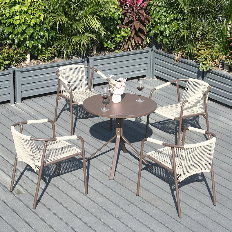 

Customizable outdoor patio table and chair combination